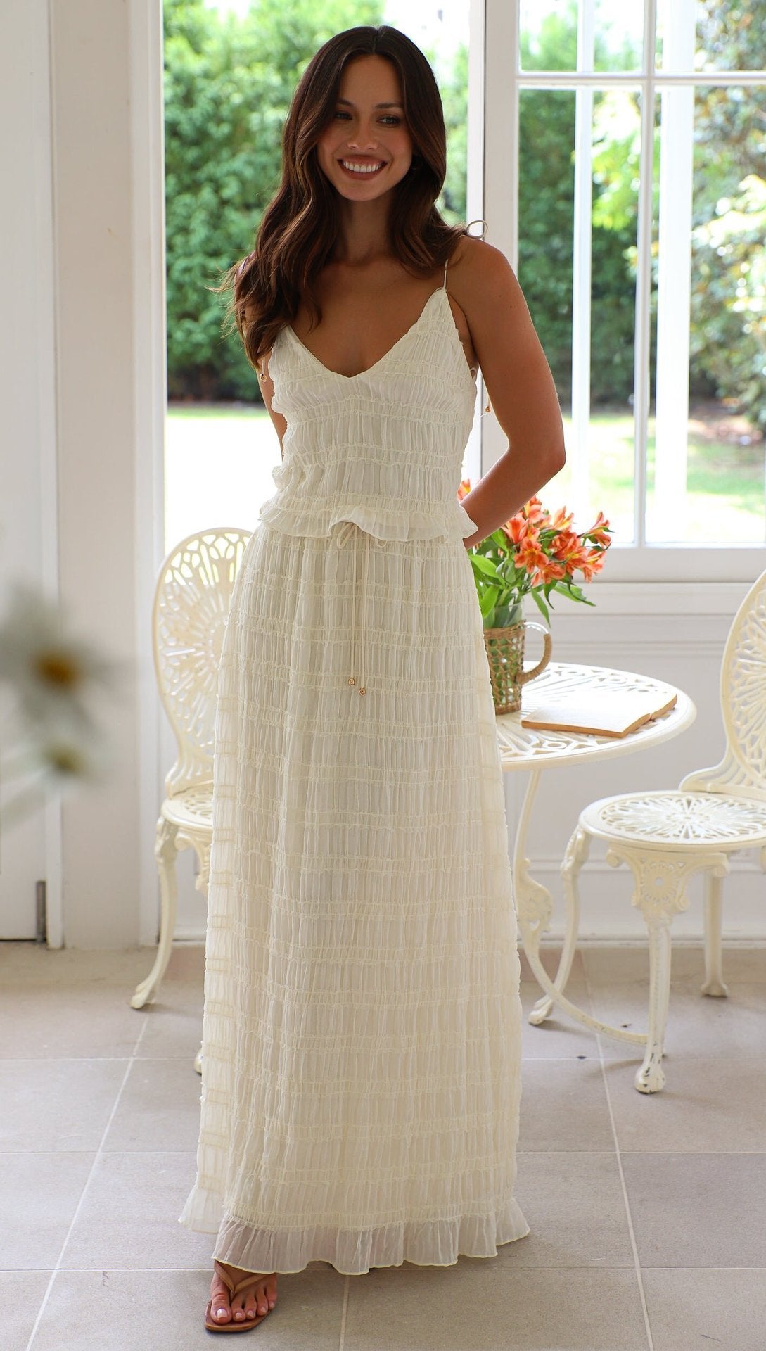 Elegant Chiffon Sling Long Lace Dress